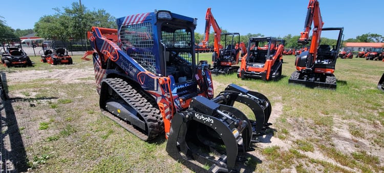 Custom-Wrapped Kubota SVL75-3HFWC