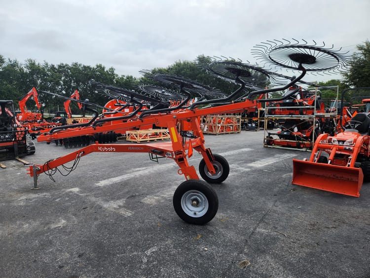 2022 Kubota RA110CR Wheel Rake