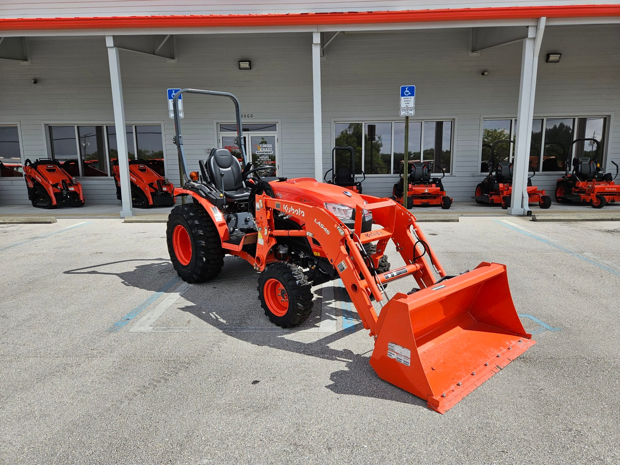 2024 Kubota LX4020HSD + LA545 Loader
