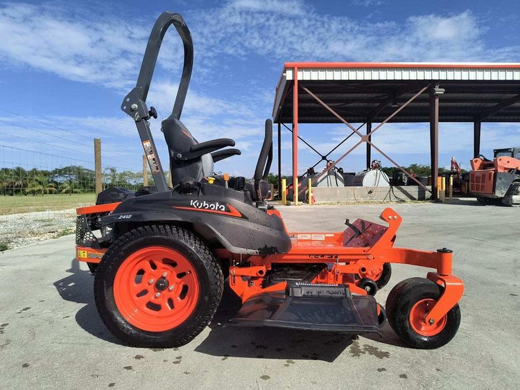 Kubota Z412KW-48″